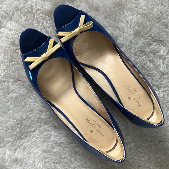 Kate spade royal blue patent peep toe wedge pump sz 9.5M - Picture 2 of 14